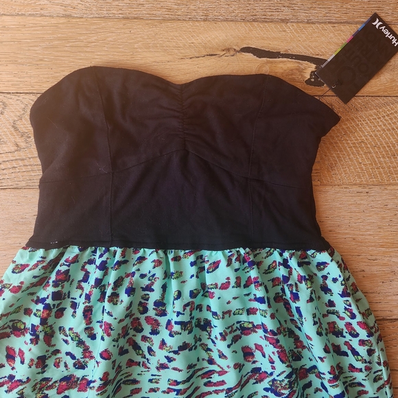 Hurley Strapless Lola Short Dress Summer Sundress Coconut Girl Surfer Girl - Picture 2 of 6